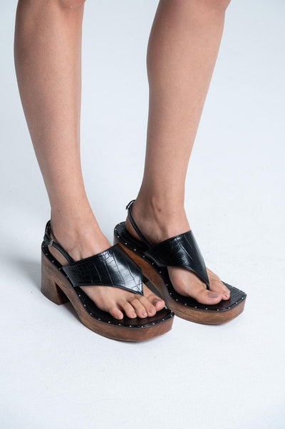 SANDALIAS TRESPUNTADAS BY1944A ARKITECT X JORGE DUQUE