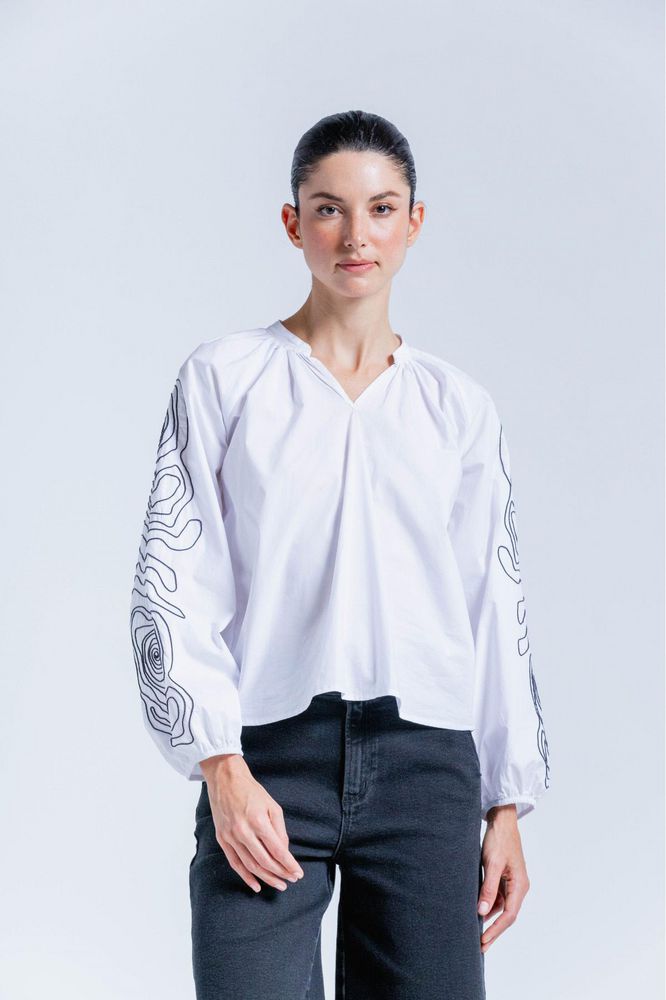 Blusa Acordonada Amplia ARKITECT