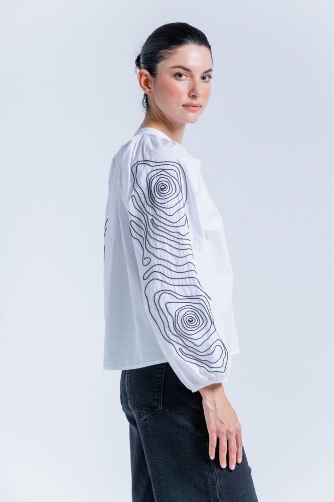 Blusa Acordonada Amplia ARKITECT