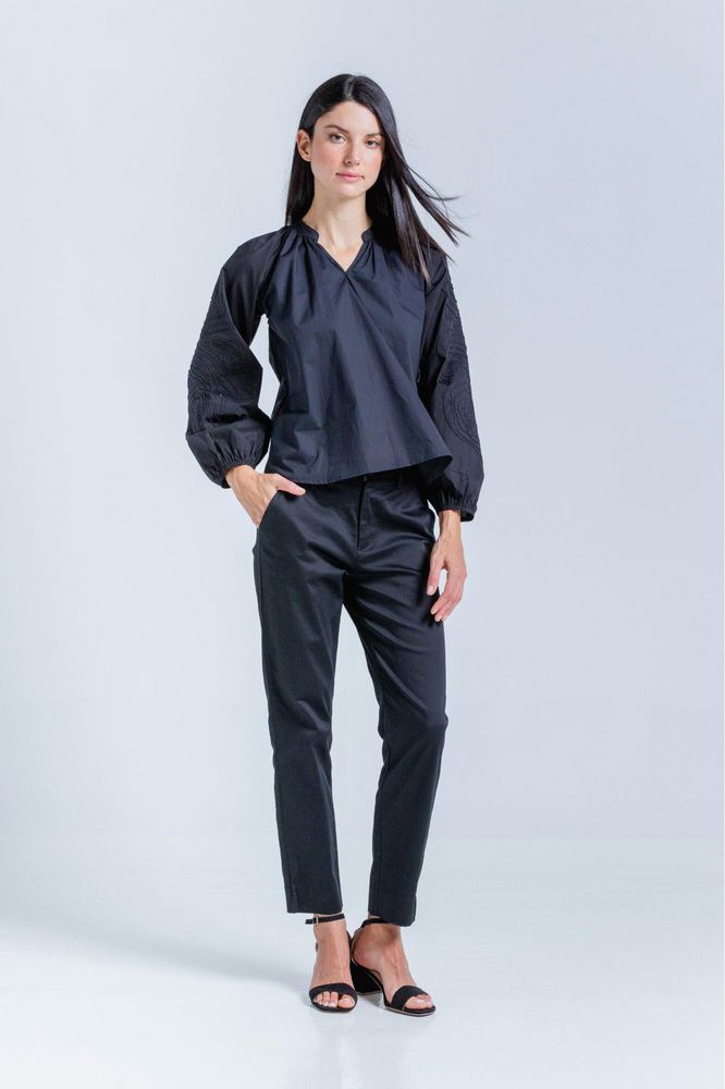 Blusa Acordonada Amplia ARKITECT