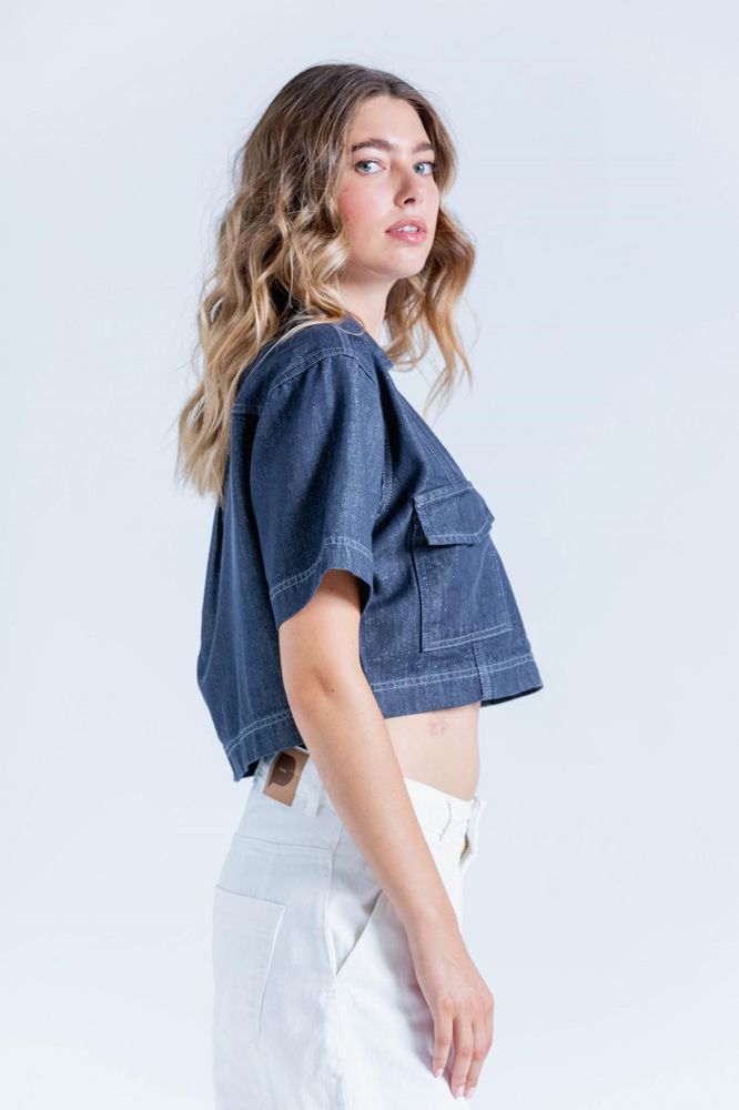 Blusa Corta Denim Amplia PEOPLE