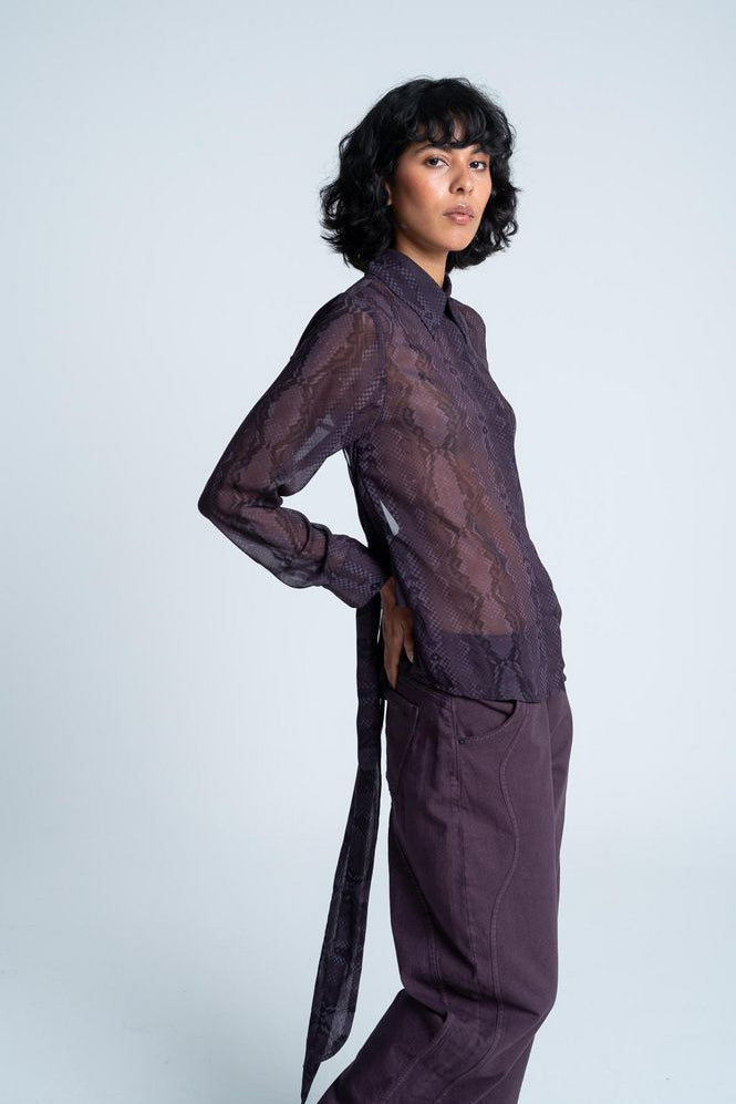 Blusa-Escote-Espalda-Clasica-ARKITECT-3848412_b.jpg