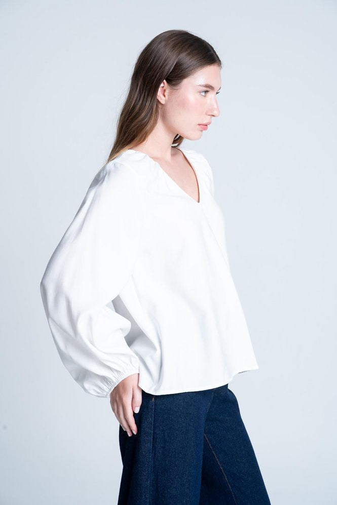 Blusa-Manga-Larga-Amplia-ARKITECT-3778317_b.jpg