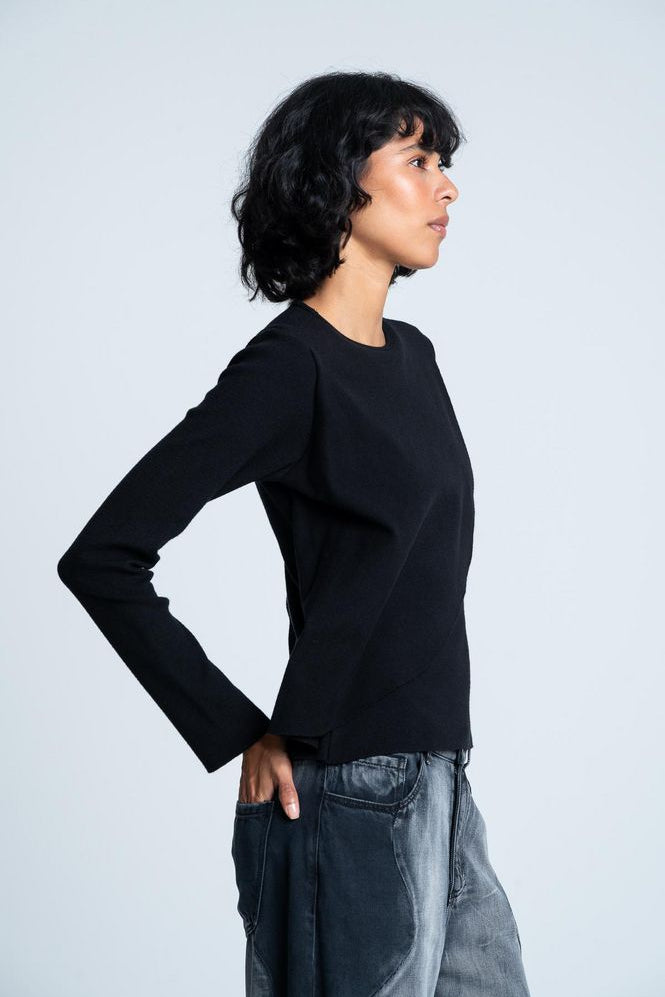 Buzo-Tejido-Con-Solo-Hombro-Regular-fit-ARKITECT-3842518_b.jpg