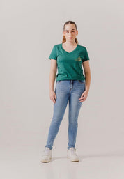 Camiseta Cuello en V  Regular fit PEOPLE