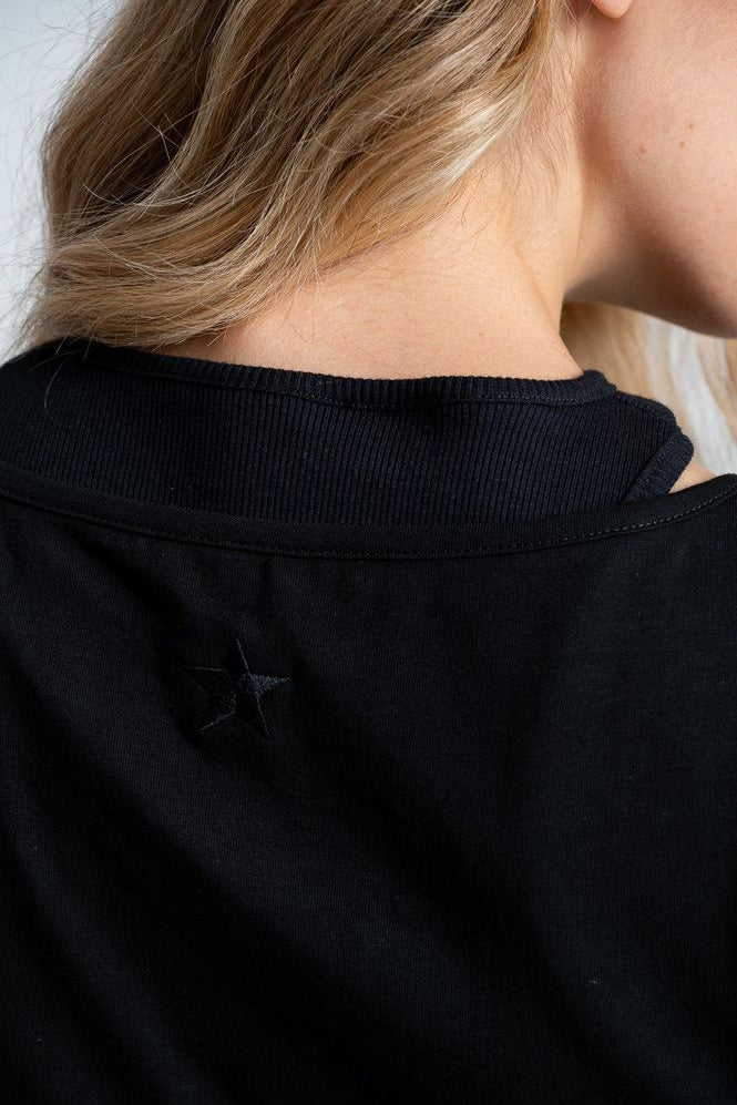Camiseta-Doble-Prenda-Slim-fit-ajustado-PEOPLE-3863948_f.jpg