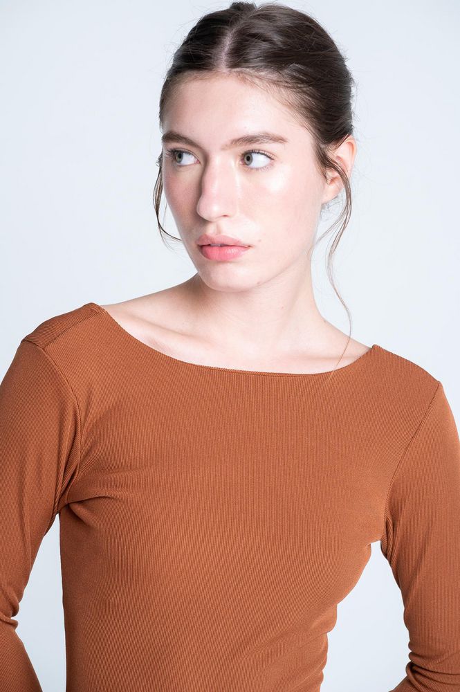 Camiseta Manga Larga Rib Ajustada ARKITECT