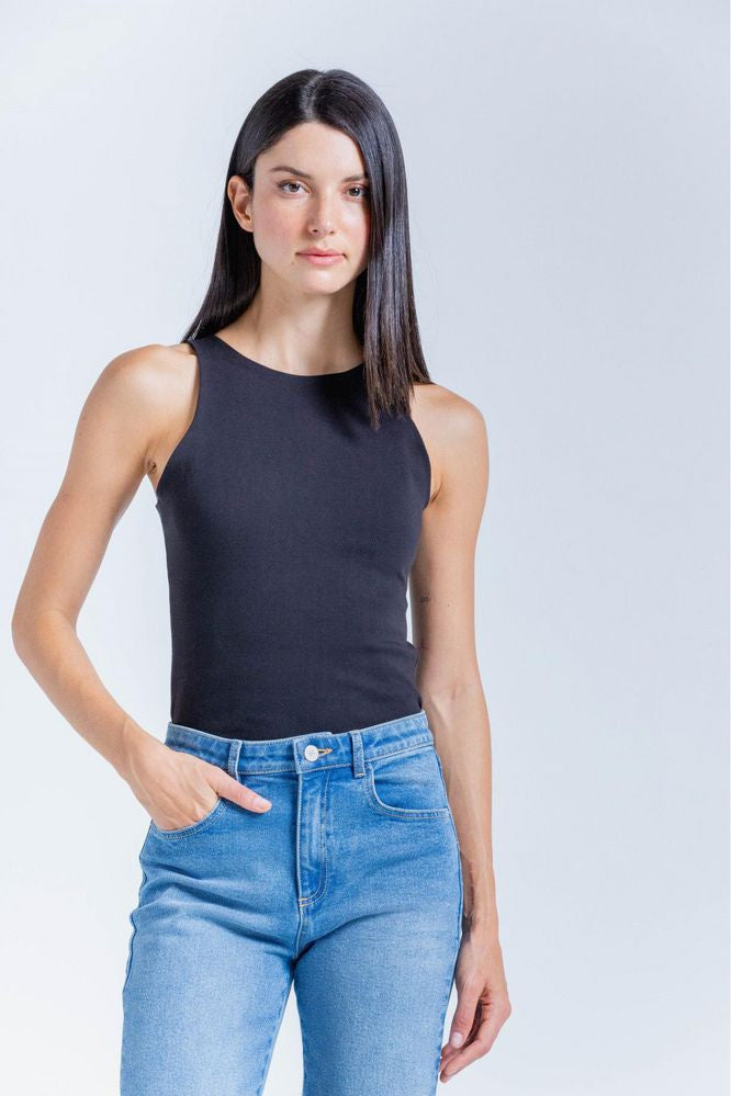 Camiseta-Manga-Sisa-Ajustada-ARKITECT-3802322_a.jpg