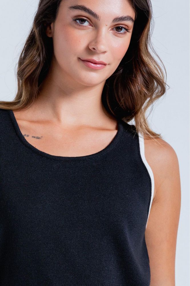Camiseta Manga Sisa Tejida Ajustada ARKITECT