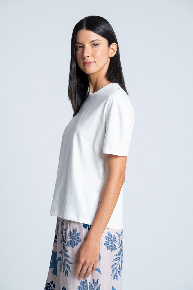 Camiseta-Pijama-Amplia-BRONZINI-3850836_b.jpg