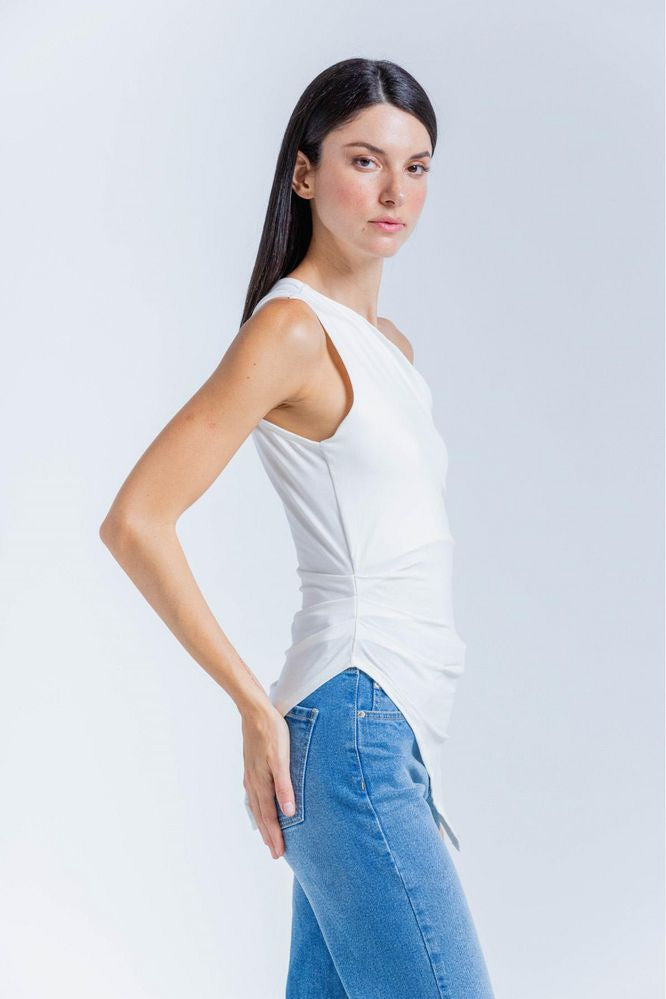 Camiseta-Un-Solo-Hombro-Ajustada-ARKITECT-3820512_b.jpg