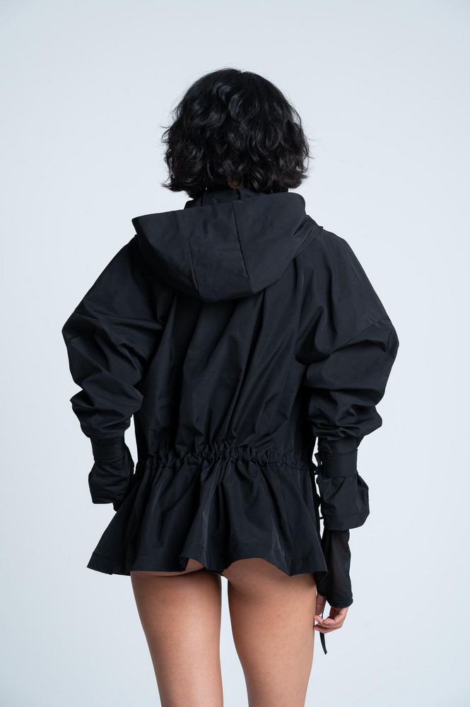 Chaqueta Con capucha  Amplia ARKITECT X JORGE DUQUE