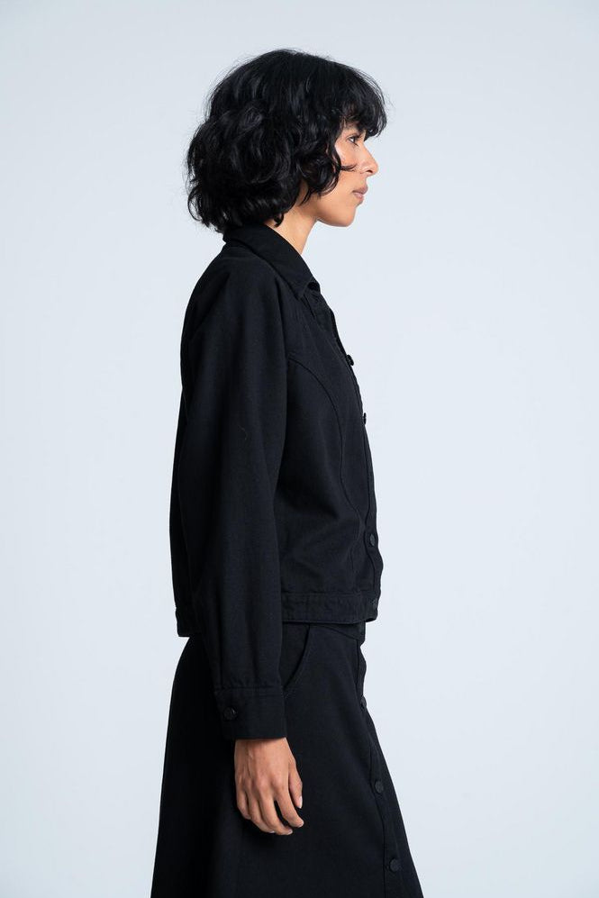 Chaqueta-Casual-Amplia-ARKITECT-3842146_b.jpg