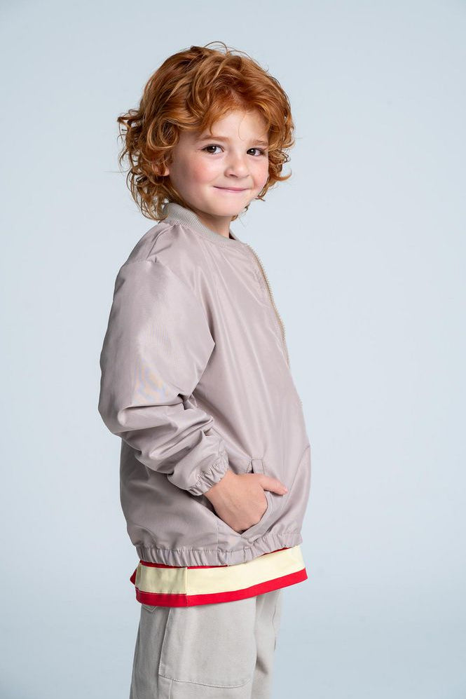 Chaqueta-Efecto-Papel-Amplia-PEOPLE-3866905_b.jpg