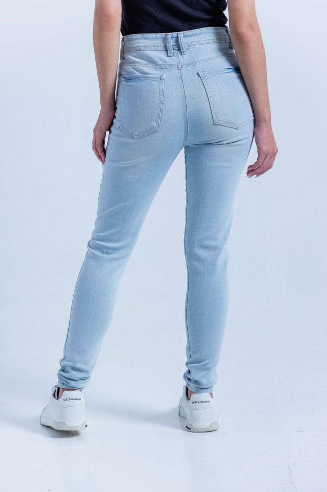 Jean. Denim Skinny PEOPLE