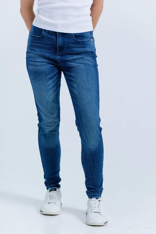 JEAN-INDIGO-318678_a.jpg