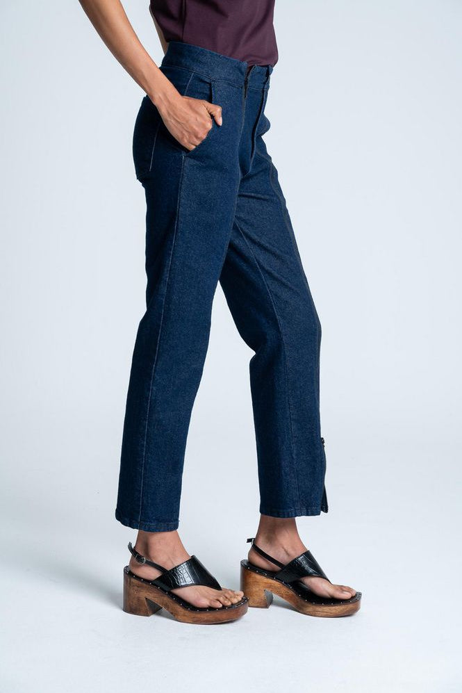 Jean-Casual-Amplia-ARKITECT-3842195_b.jpg