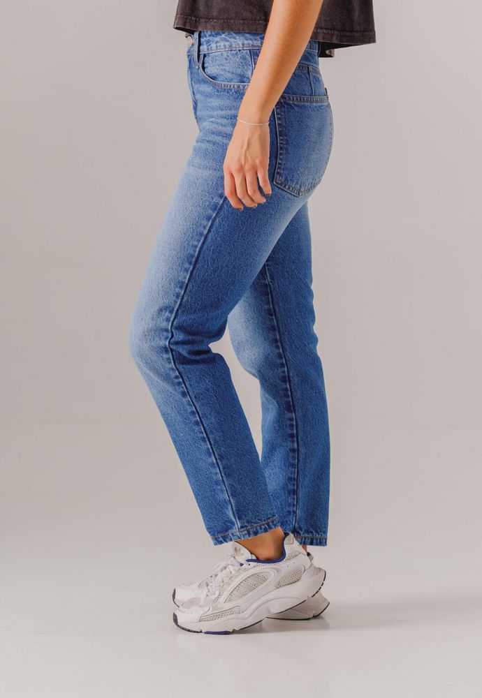 Jean Denim Mom fit PEOPLE