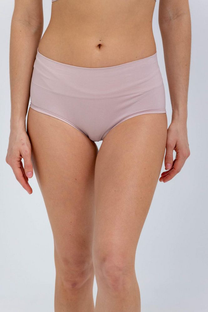 PANTY-CLASICO-FAJON-DAMA-BRONZINI-51964-1858923_a.jpg