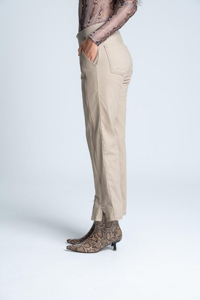 Pantalon-Casual-Straight-Recto-ARKITECT-3842252_b.jpg