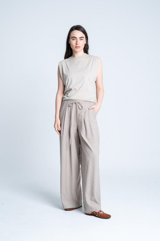 Pantalon-Largo-Amplia-ARKITECT-3778327_d.jpg