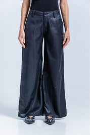 Pantalon Negro Encerado Amplia ARKITECT