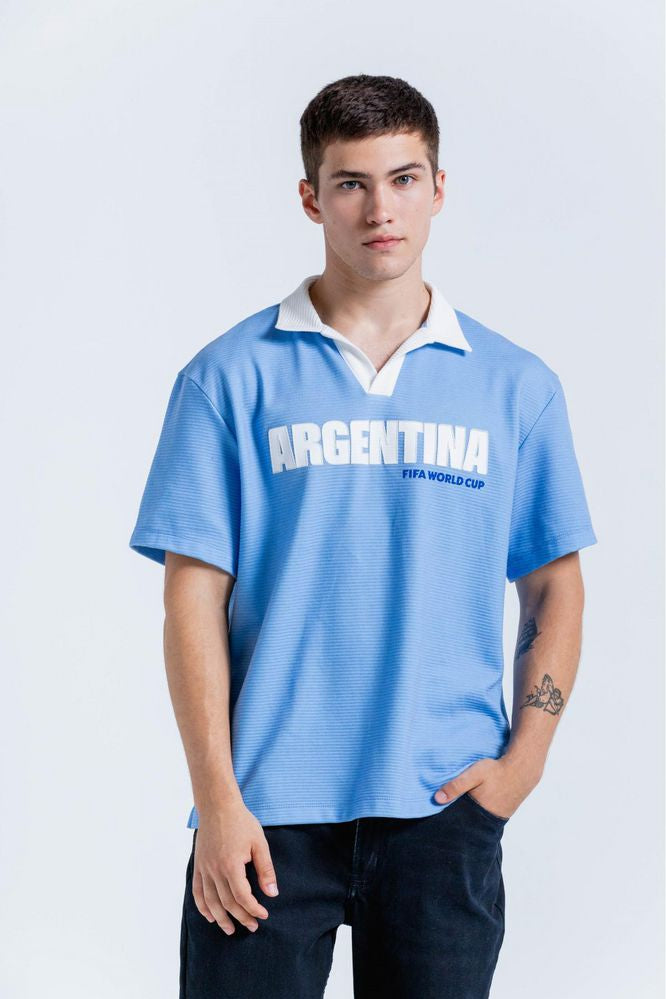Polo-Manga-Corta-Amplia-FIFA-3818201_a.jpg
