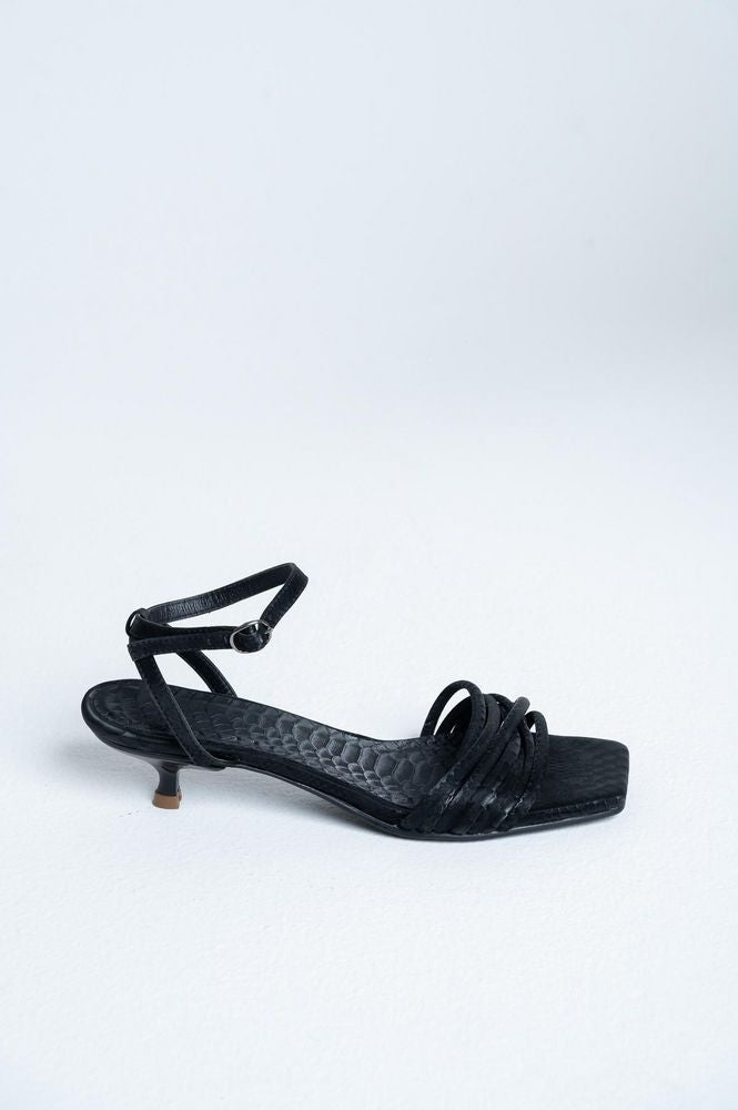 SANDALIA CORREAS SS1947A  ARKITECT X JORGE DUQUE