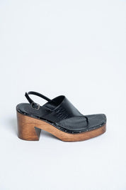 SANDALIAS TRESPUNTADAS BY1944A  ARKITECT X JORGE DUQUE