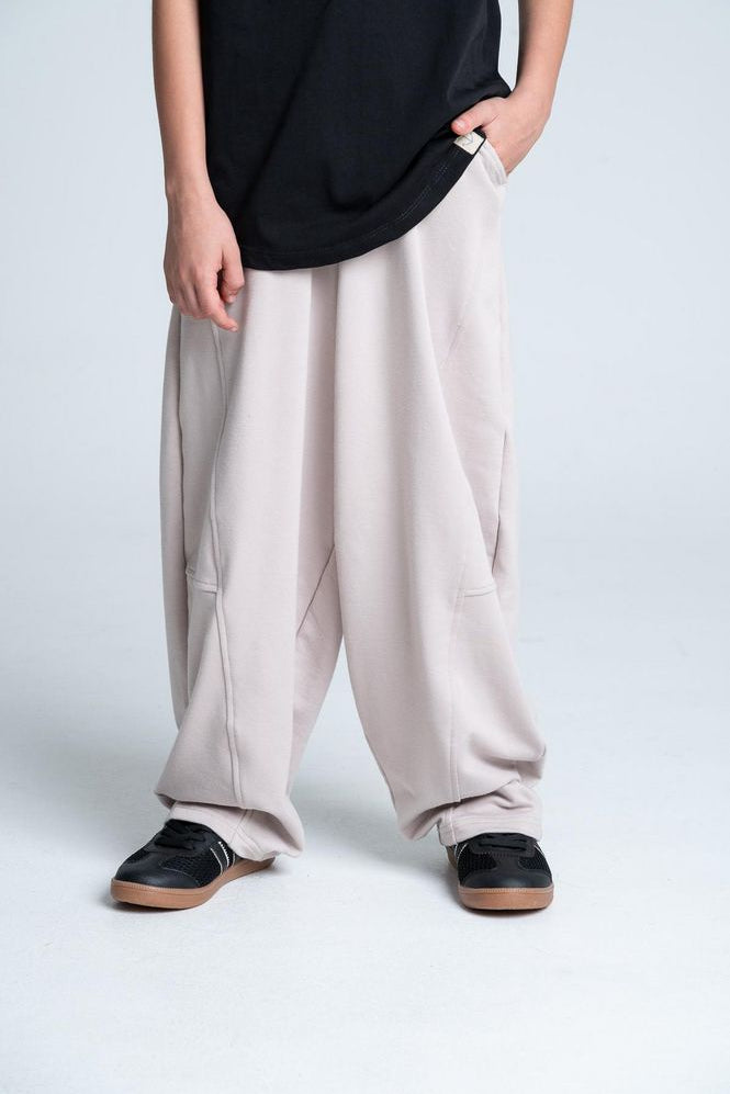 Sudadera-Balloon-Jogger-PEOPLE-3877744_a.jpg