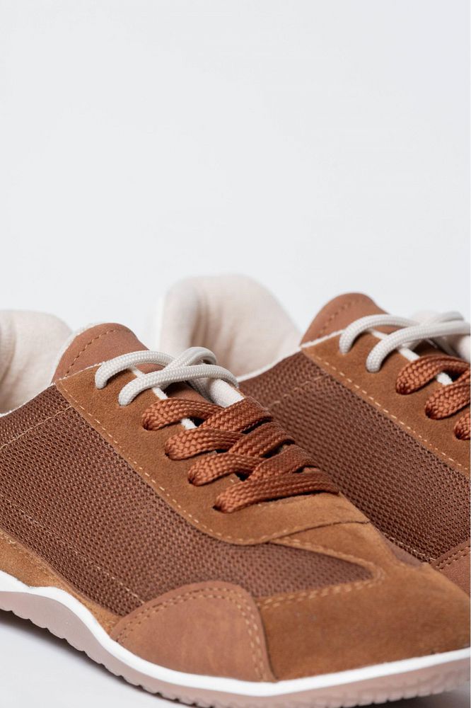 TENIS CASUAL ESTILO DEPORTIVO  ARKITECT