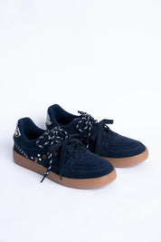 Tenis con Taches y Costuras ARKITECT