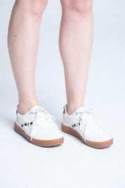 Tenis con Tachas y Costuras ARKITECT