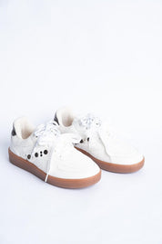 Tenis con Tachas y Costuras ARKITECT